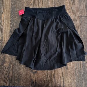 Spanx Get Moving Black Skort 17" Medium